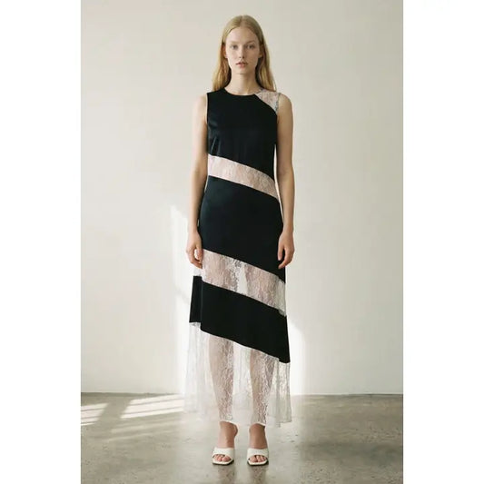 SATIN SLEEVELESS MAXI DRESS W/LACE